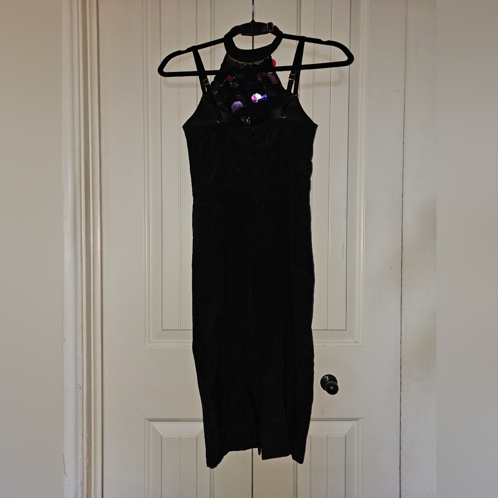 Rheno Dress - Picture 8 of 16